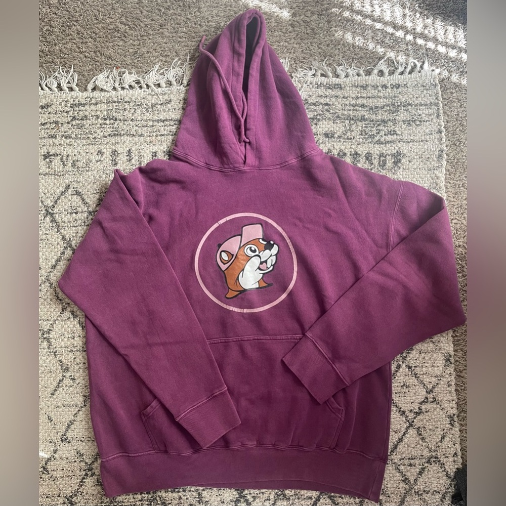 Bucees hoodie size XL